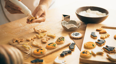 Halloween biscuit decorating as a family 